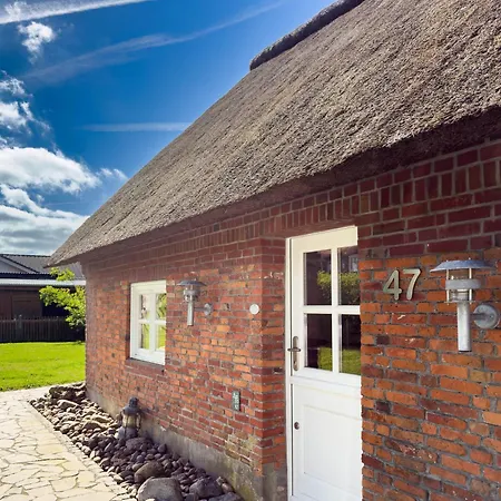 Reetdachhaus Haubarg-Kieker-2